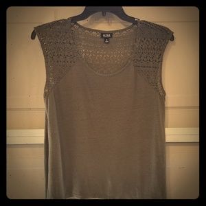 Hunter green lace tank top
